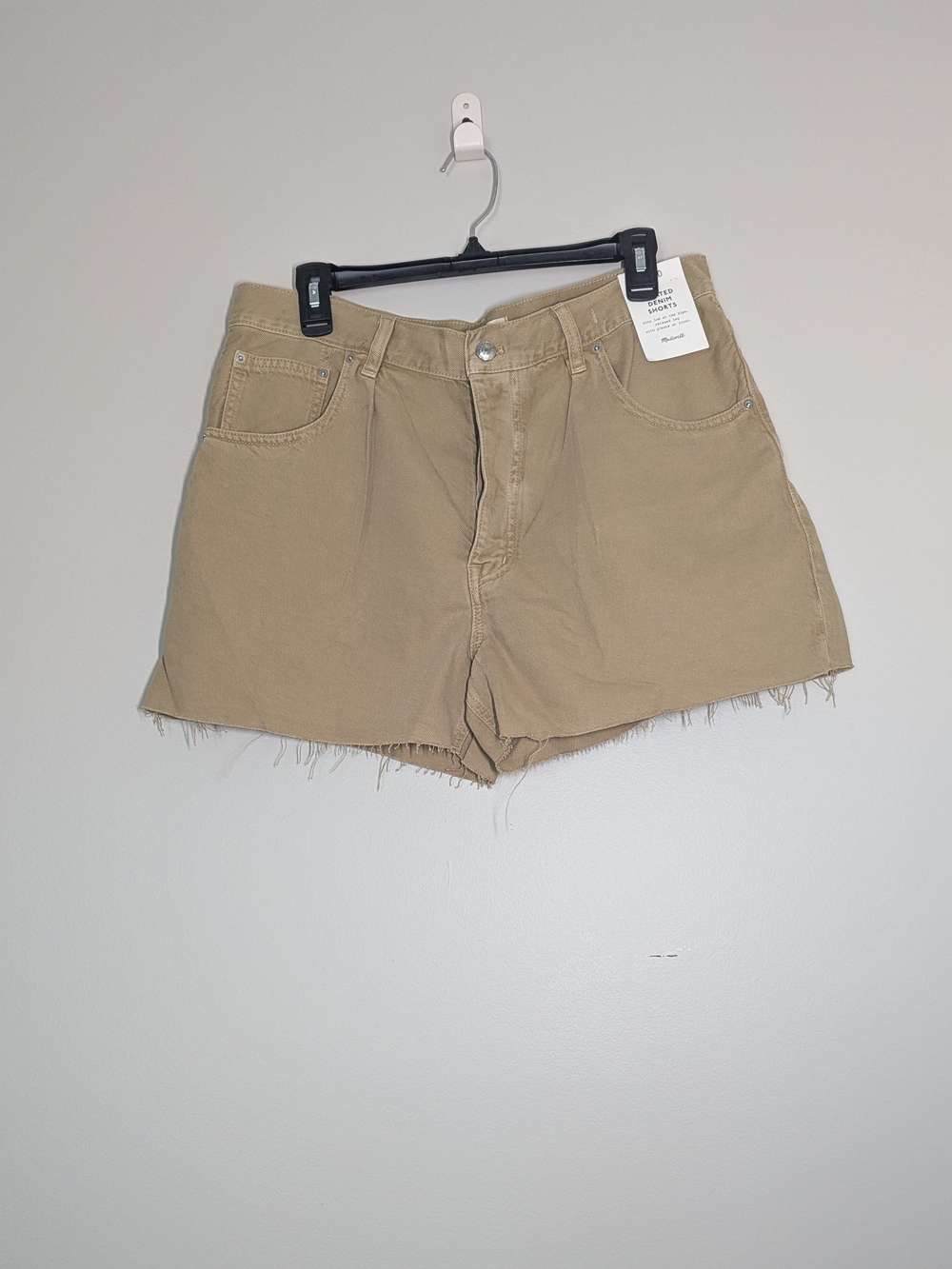 NWT Madewell Pleated Low-Slung Shorts, Airy Denim Edition, Khaki Tan, Size 30